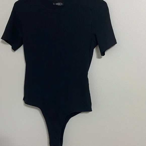 SHEIN Ribbed Bodysuit - Picture 2 of 7